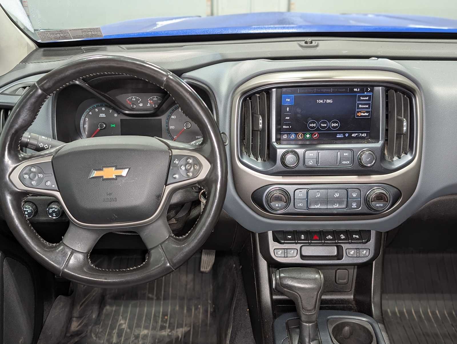 Used 2019 Kinetic Blue Metallic Chevrolet 4WD Z71 image 5