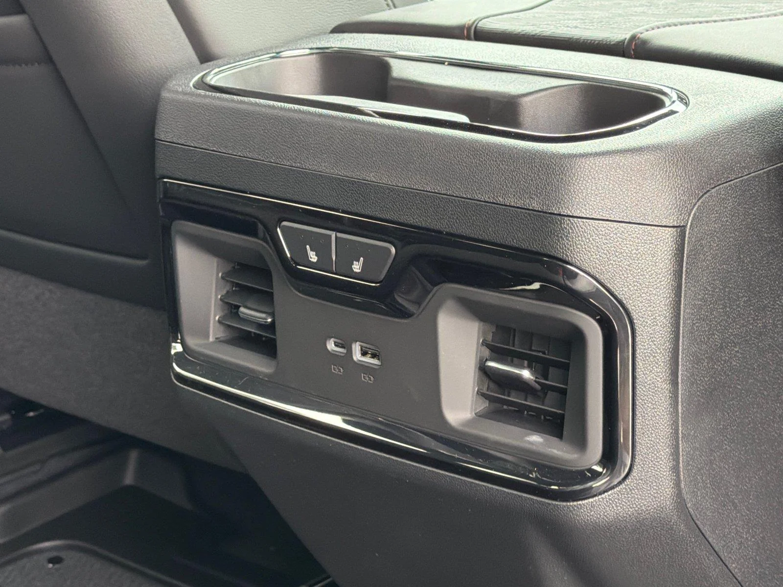 2026 GMC Sierra 2500HD AT4X - Photo 13