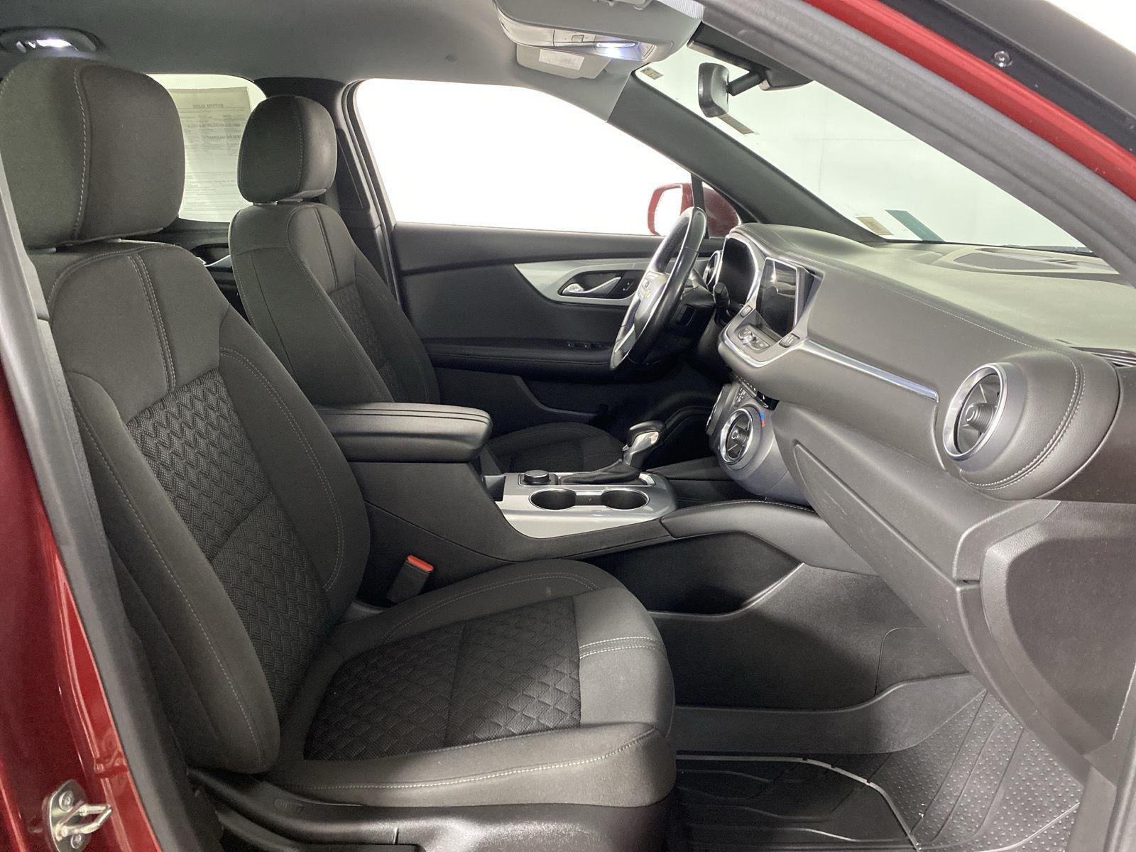 Used 2020 Cajun Red Tintcoat Chevrolet LT image 27