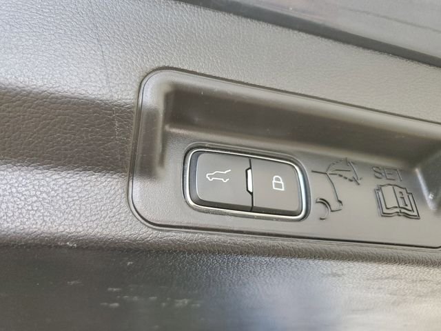 Certified Used 2021 Blue Ford XLT image 7