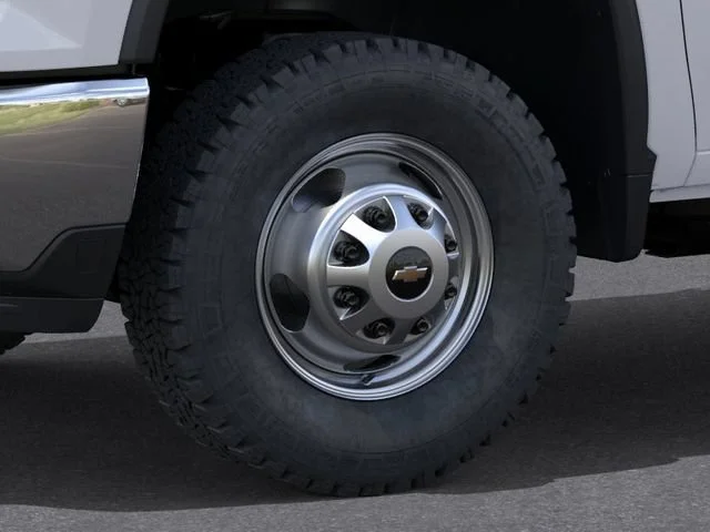 New 2026 Summit White Chevrolet Work Truck image 9