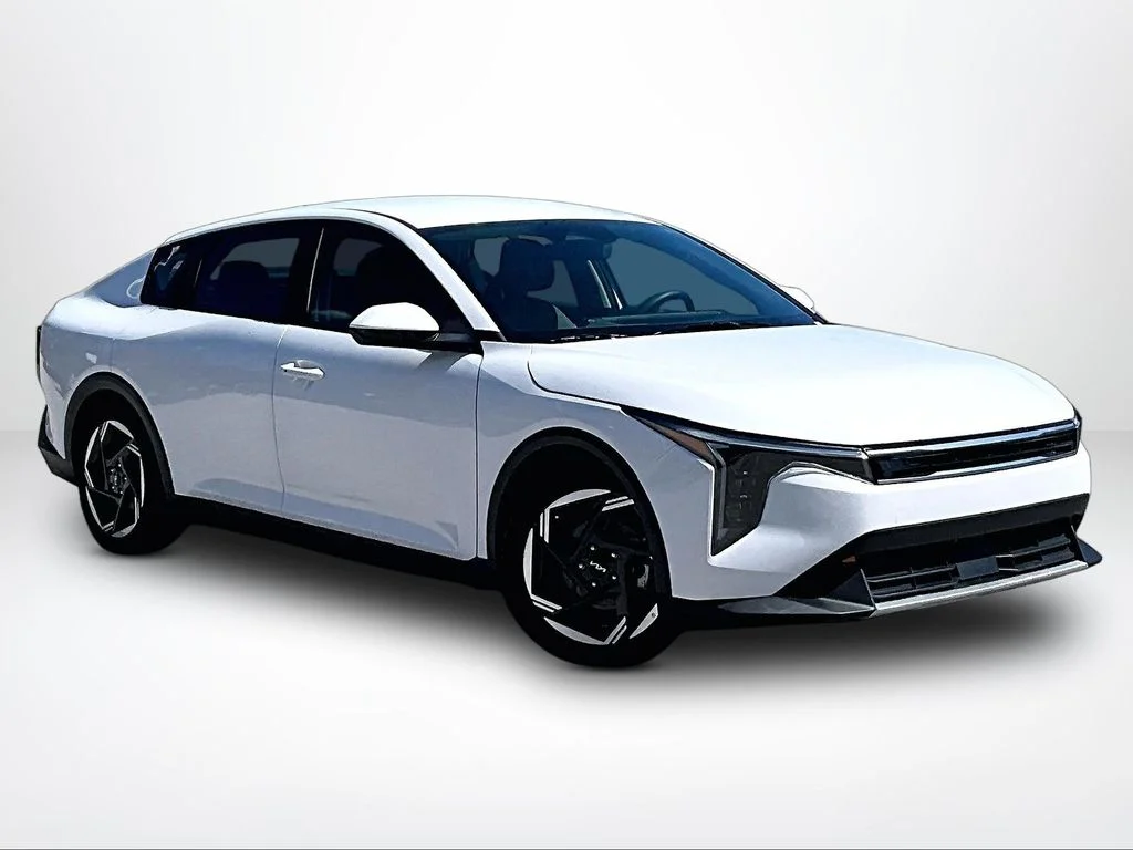 Used 2025 White Kia EX image 13