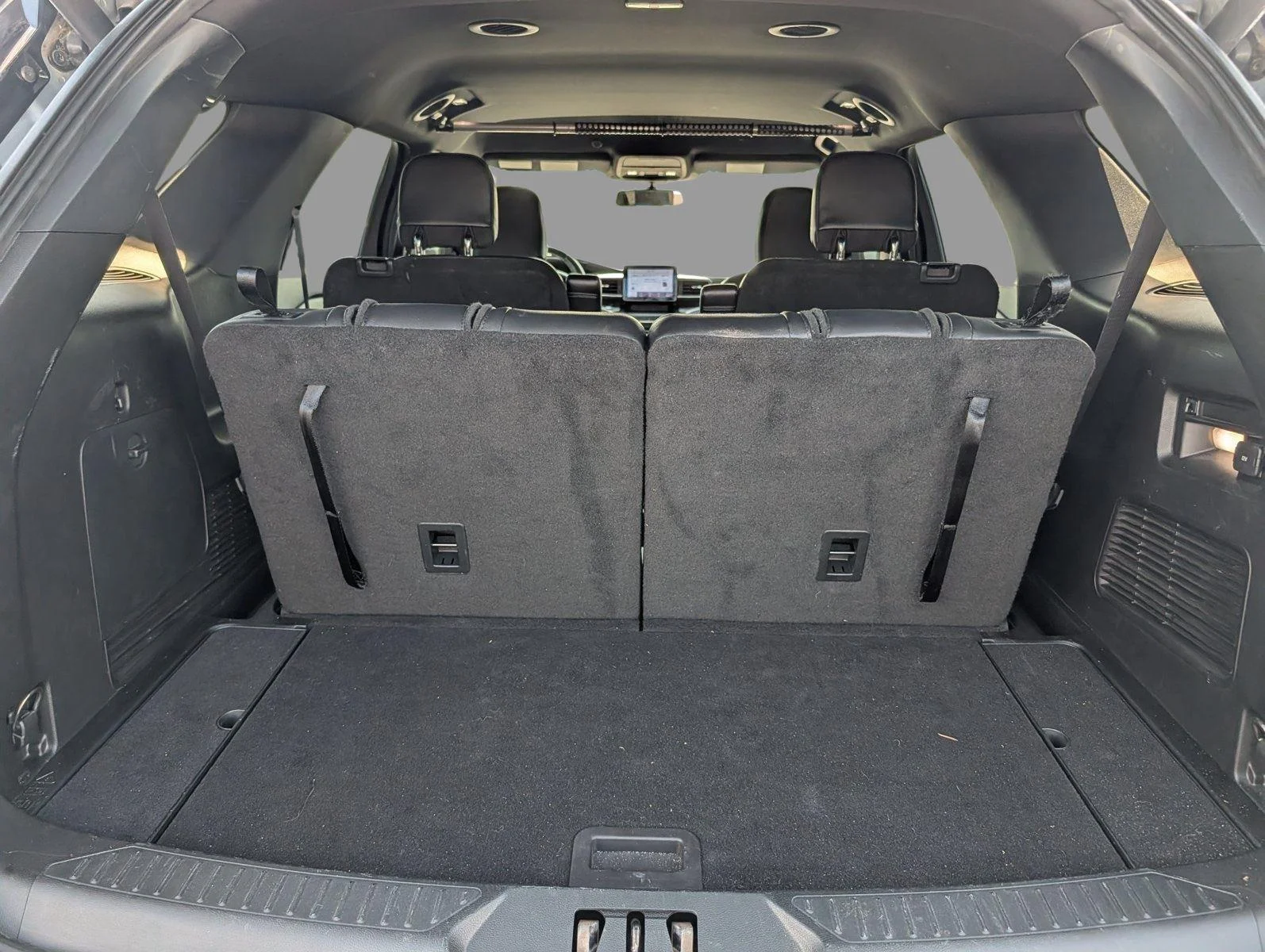 Used 2020 Iconic Silver Ford XLT image 33