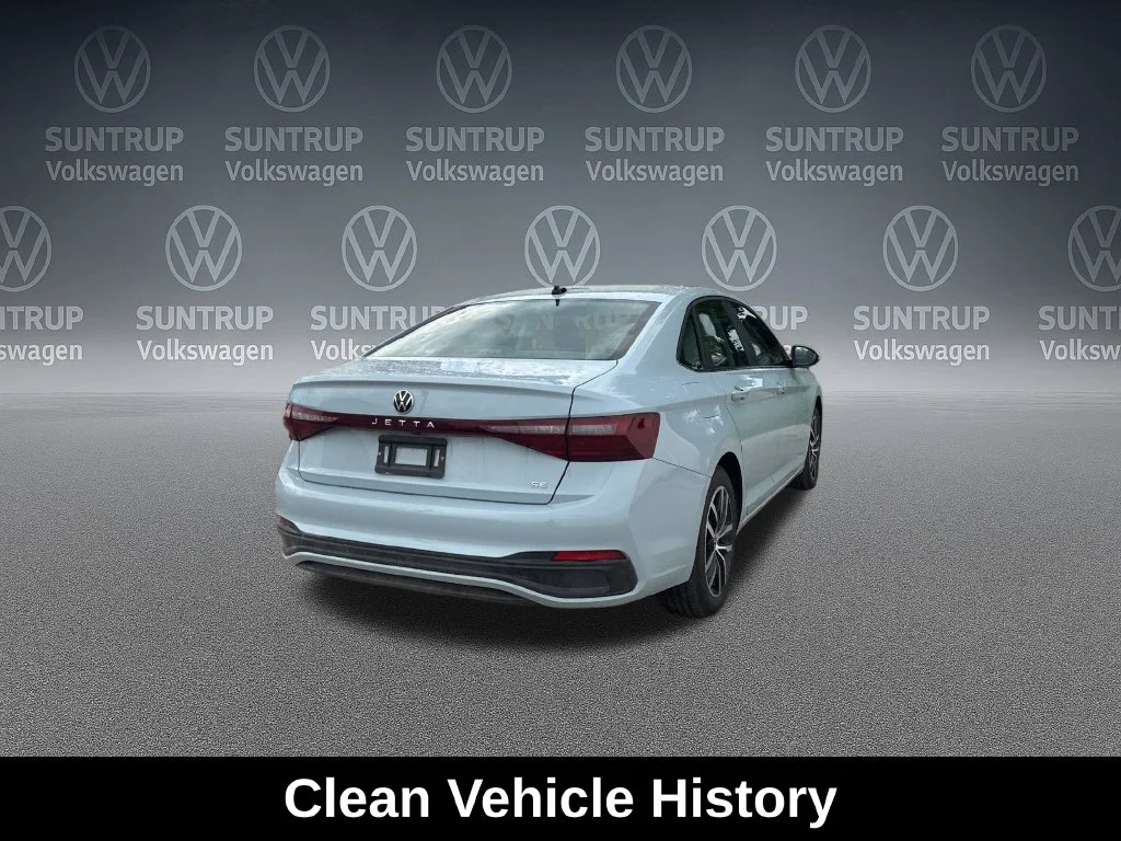 Used 2025 Gray Volkswagen 1.5T SE image 6