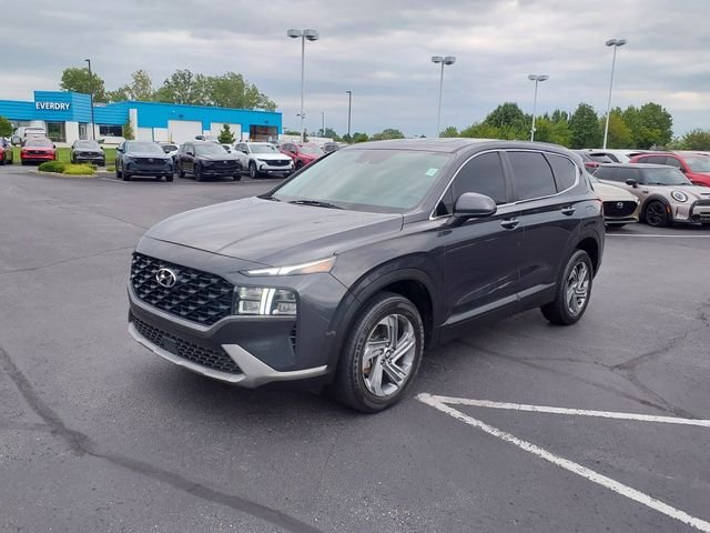 Used 2021 Gray Hyundai SE image 4