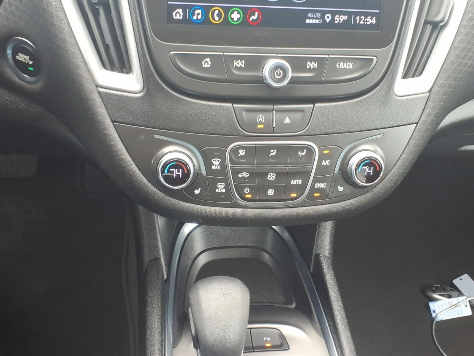 Used 2024 Summit White Chevrolet LT image 21