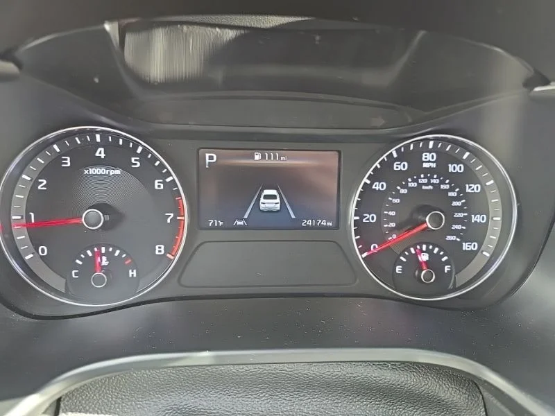 Used 2023 Gray Kia LXS image 14