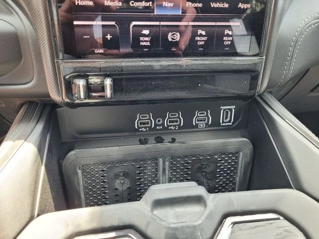 2025 RAM 2500 Limited - Photo 19