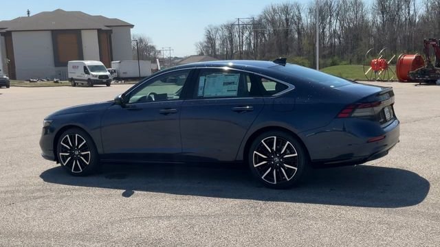 New 2026 Canyon River Blue Metallic Honda Touring image 6