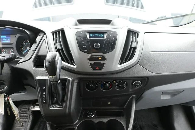 2016 Ford Transit Base - Photo 27
