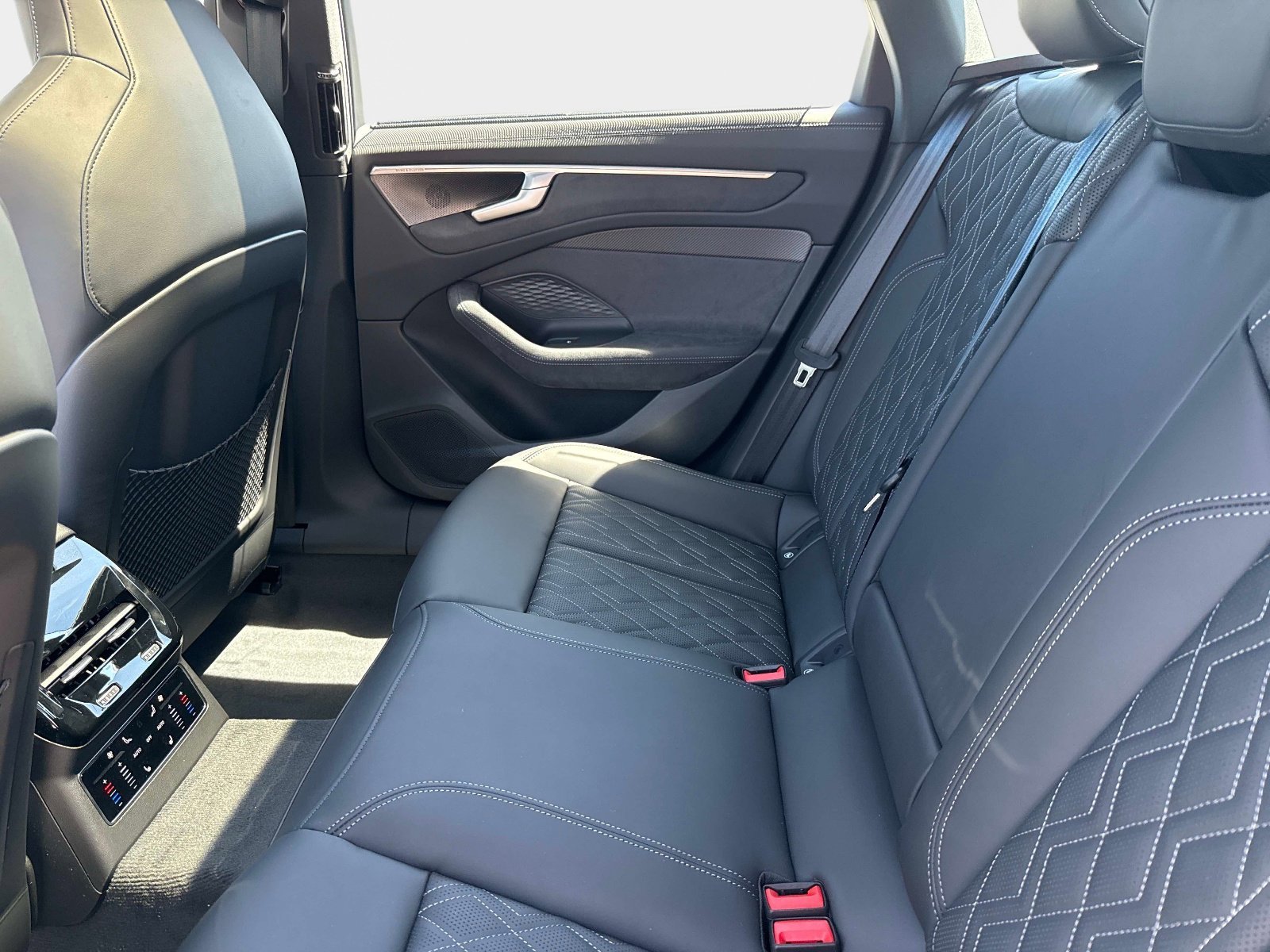 New 2026 Glacier White Metallic Audi Prestige image 12