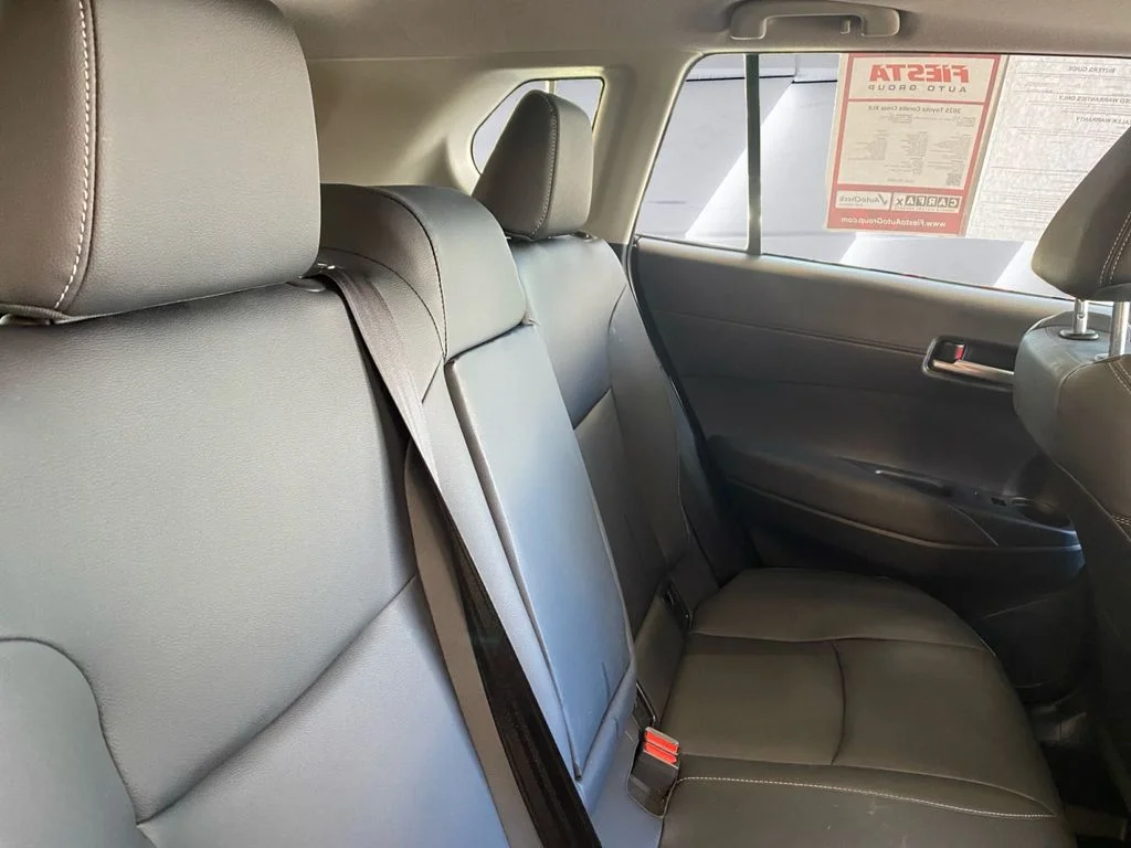 Used 2025  Toyota XLE image 16
