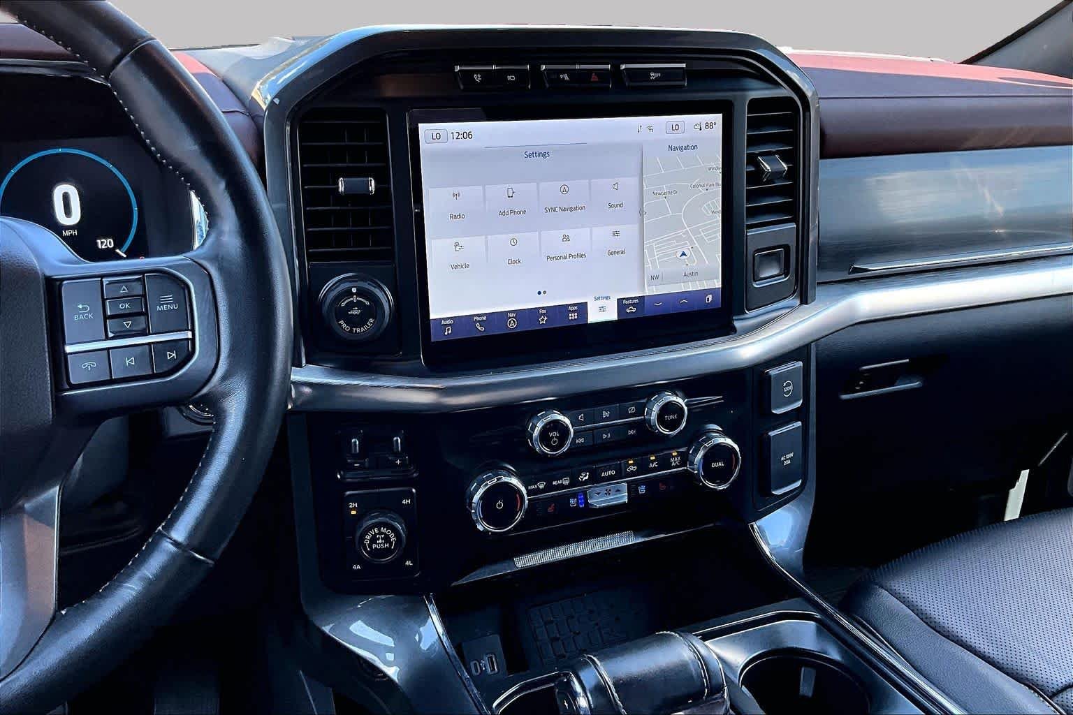 Used 2023 Agate Black Metallic Ford LARIAT image 7
