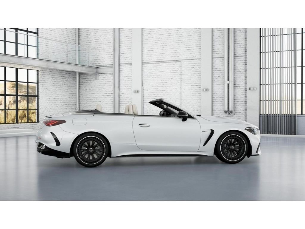 New 2027 MANUFAKTUR Moonlight White Metallic Mercedes-Benz CLE 450 4MATIC® image 17