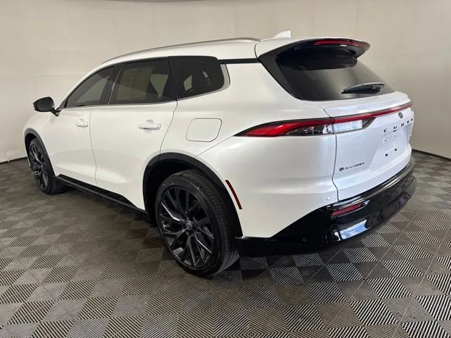 Used 2025 White Toyota Limited image 6