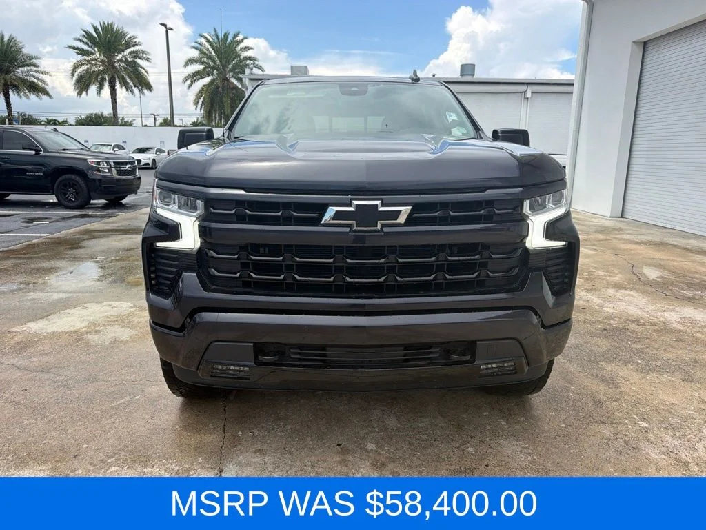 Used 2023 Gray Chevrolet RST image 2
