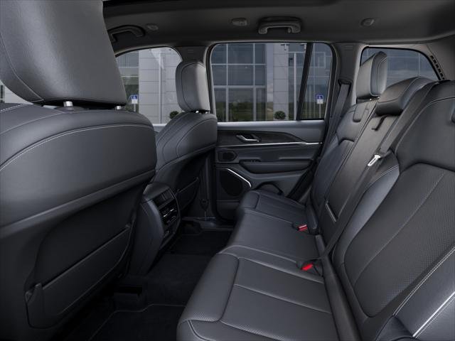 New 2026 Diamond Black Crystal Pearlcoat Jeep Limited image 86