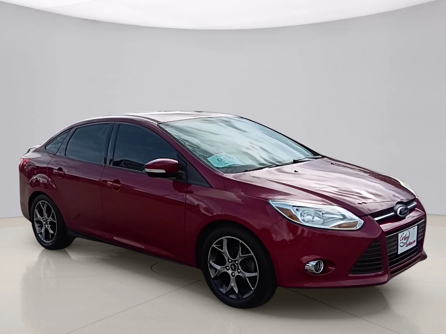 Used 2014 Red Ford SE image 7
