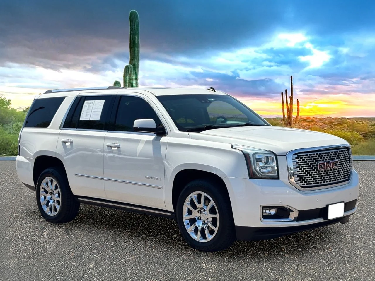 Used 2015 White Diamond Clearcoat GMC Denali image 7