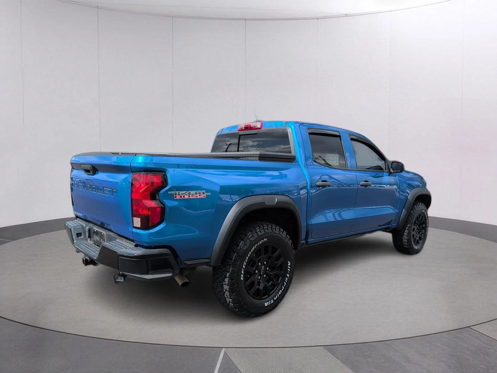 Used 2024 Glacier Blue Metallic Chevrolet Trail Boss image 5