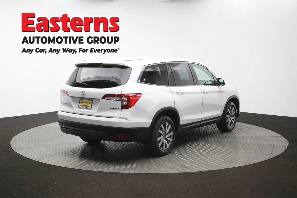 Used 2021 White Honda EX image 40