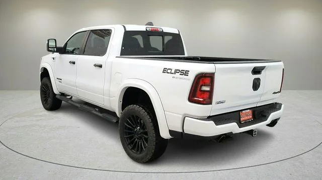 New 2026 Bright White Clear-Coat Exterior Paint RAM Big Horn/Lone Star image 7