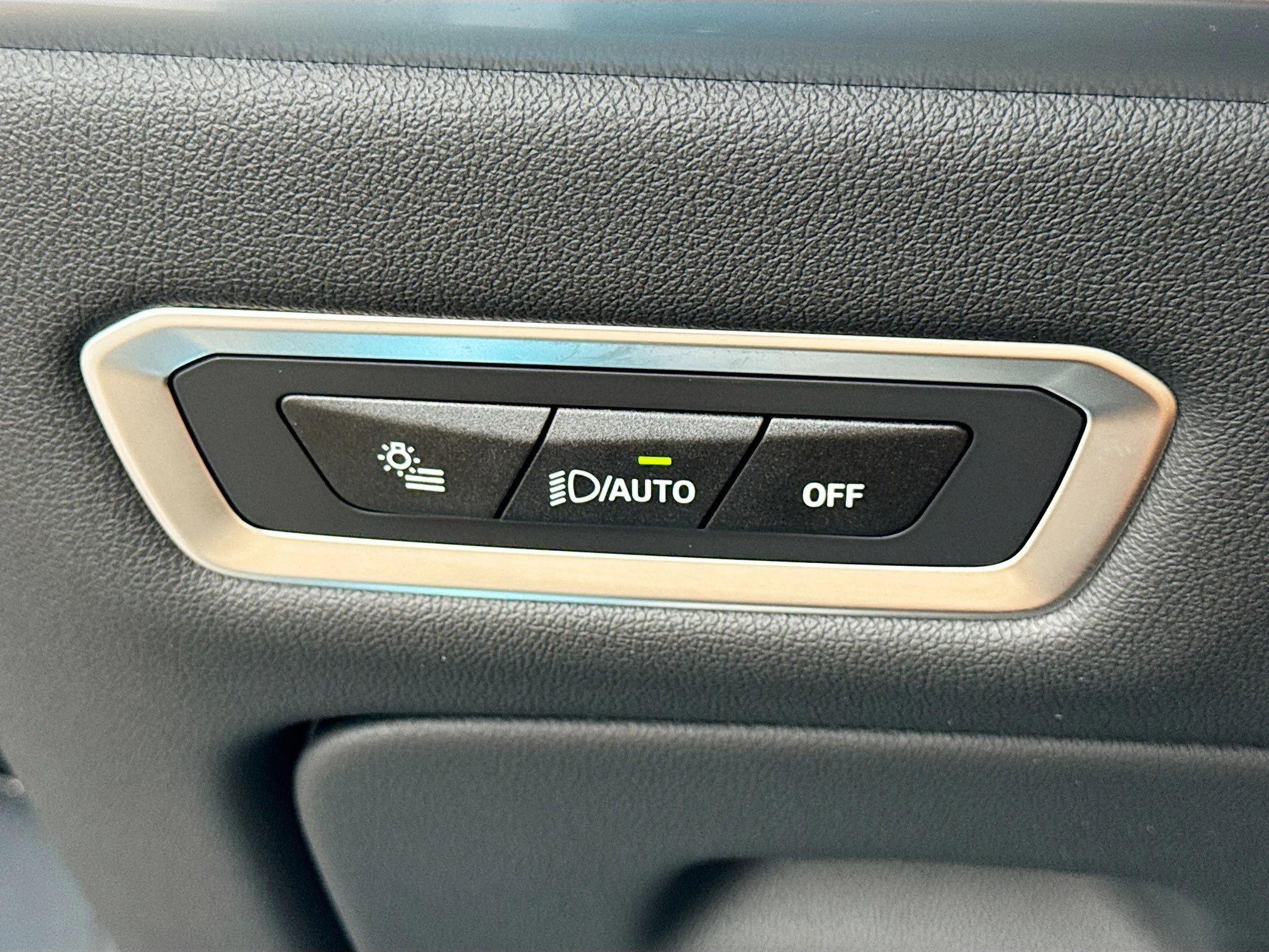 New 2027 Dravit Grey Metallic BMW xDrive40i image 37