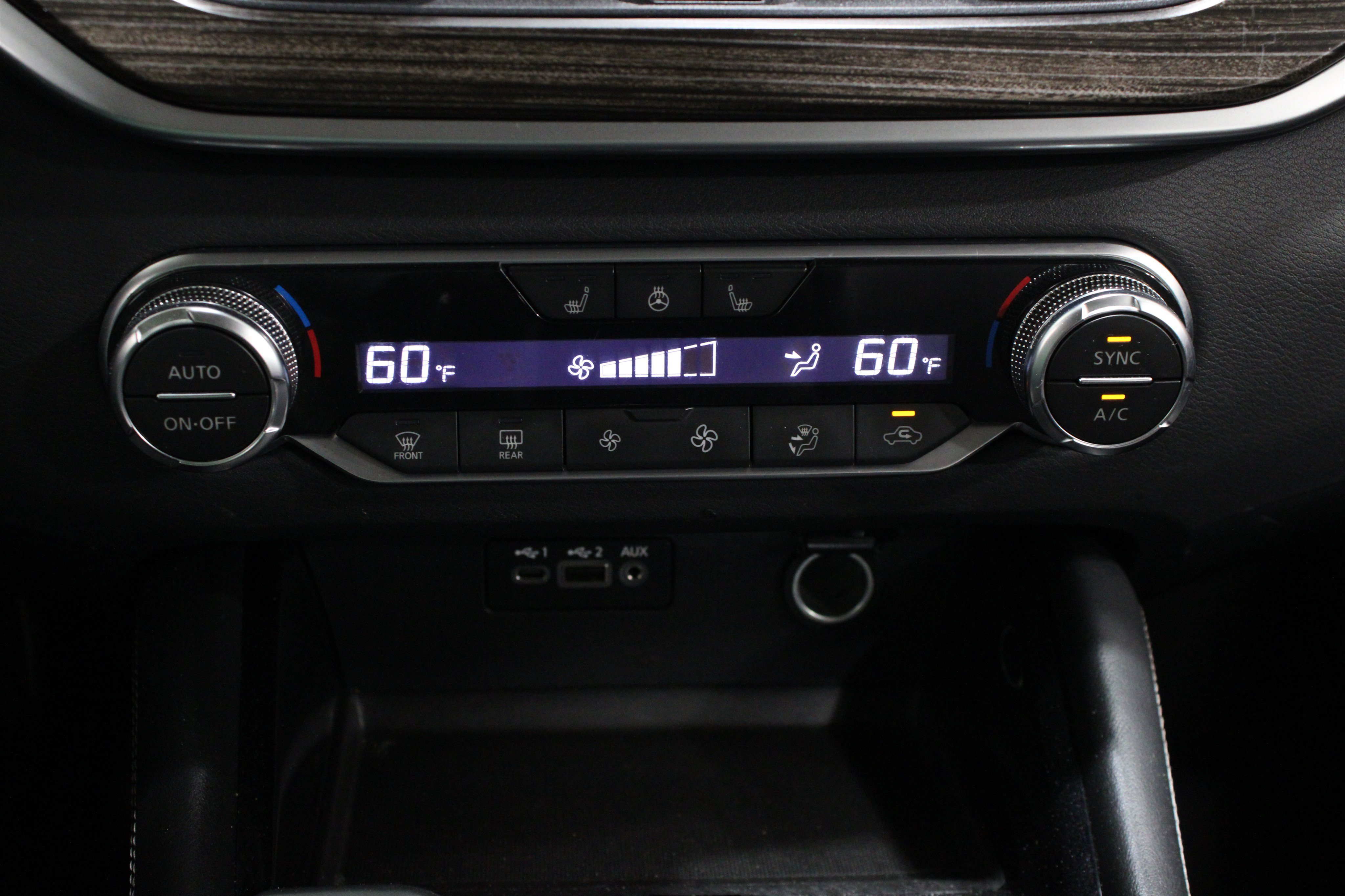 Used 2020 Super Black Nissan 2.5 SL image 16