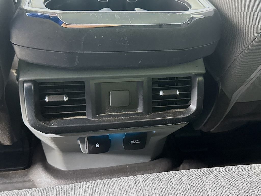Used 2023 Oxford White Ford XL image 24