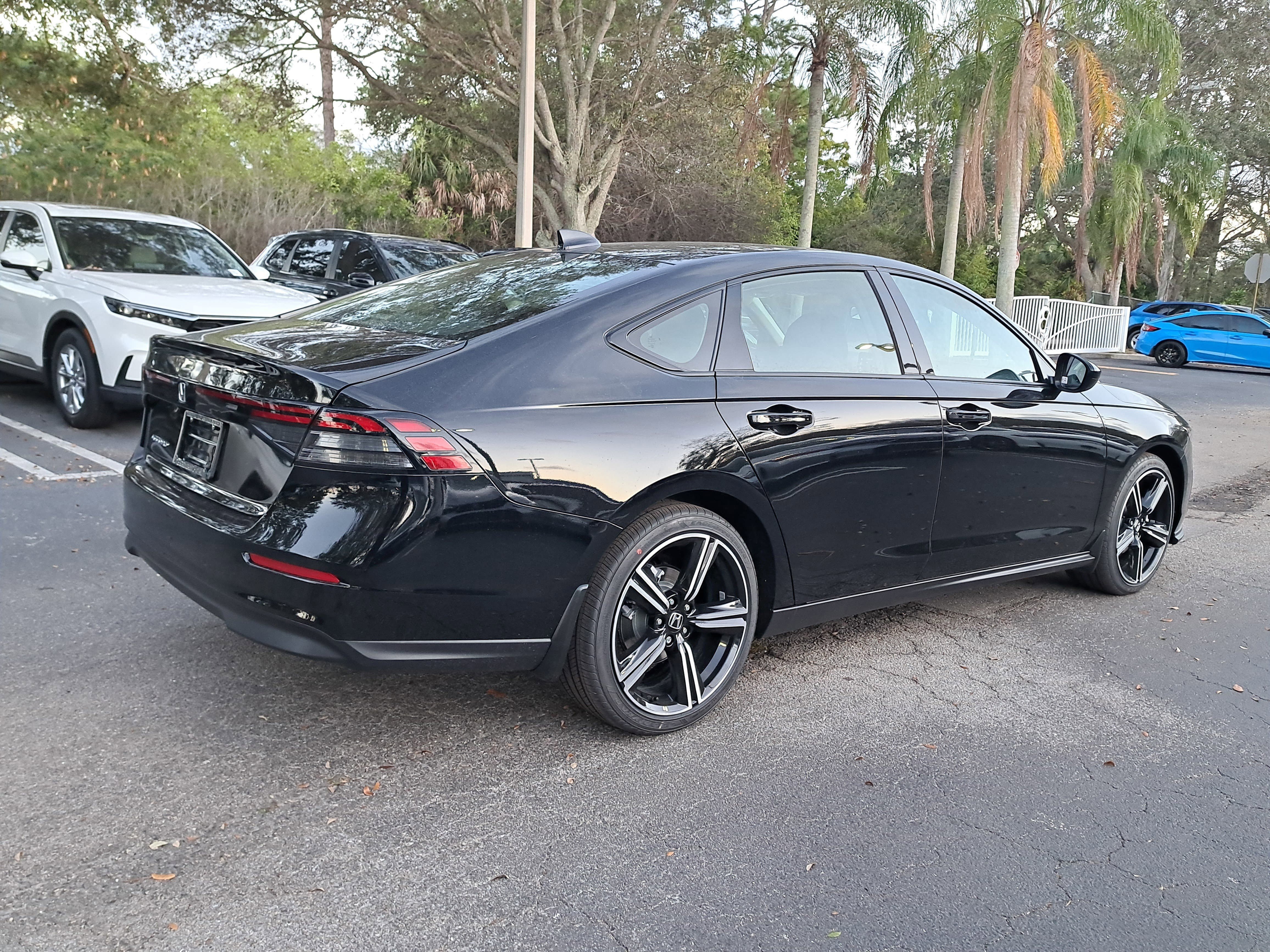New 2026 Crystal Black Pearl Honda SE image 6