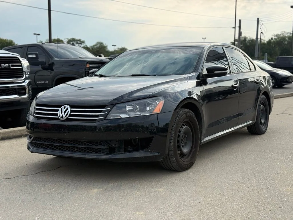 Used 2015 Black Volkswagen 1.8T S image 2
