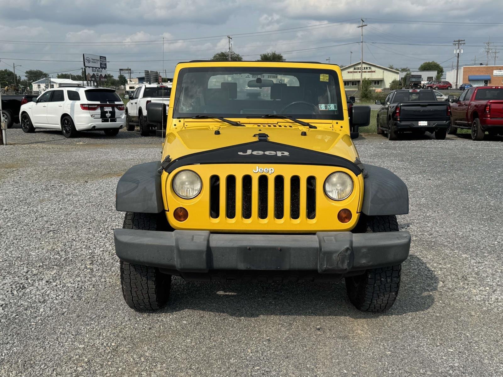 Used 2008 Detonator Yellow Jeep X image 21