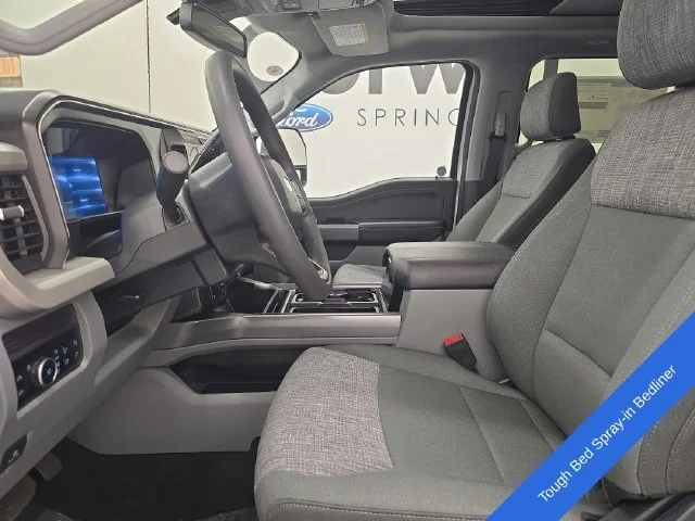 New 2026 Oxford White Ford F-250® XLT image 24