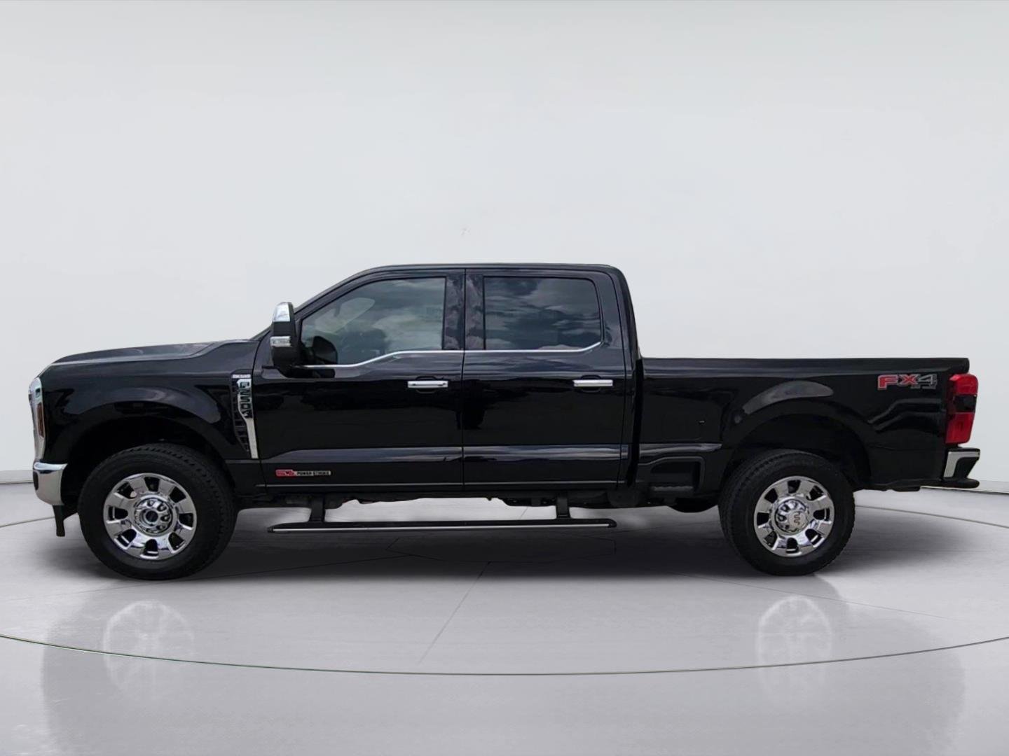 2025 Ford F-250 photo 5 of 35