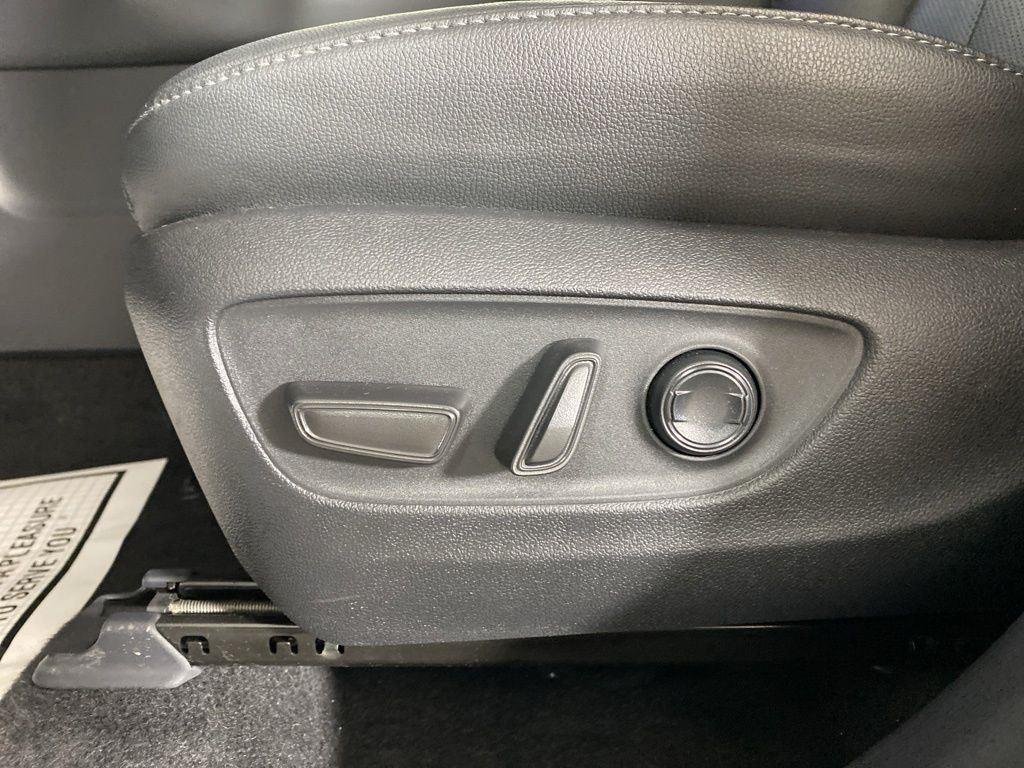 Certified Used 2024 Pearl Toyota Limited image 29