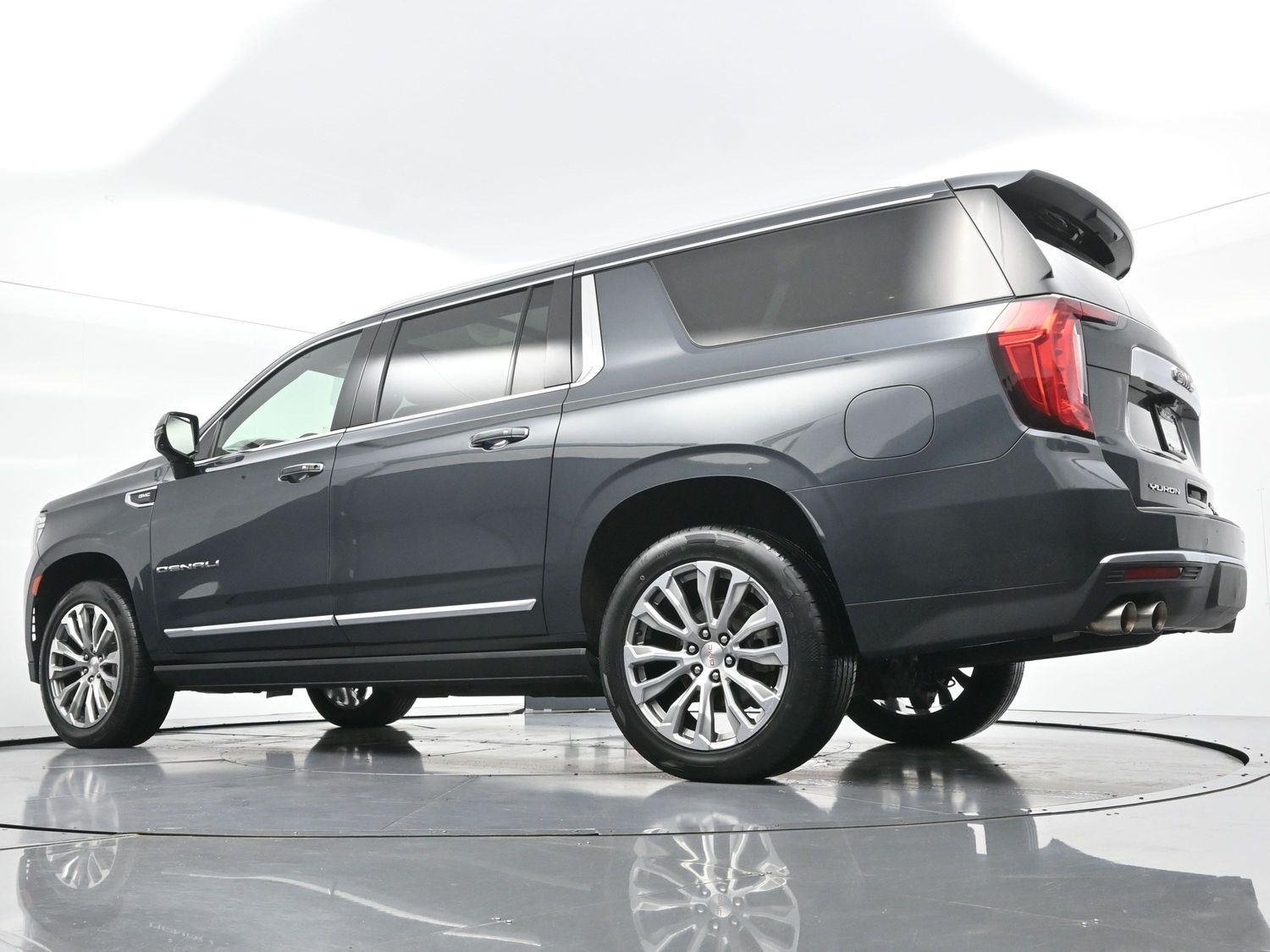 Used 2021 Hunter Metallic GMC Denali image 51