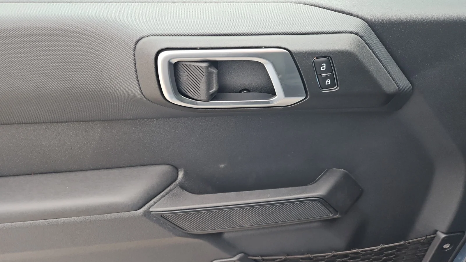 New 2025 Azure Gray Metallic Tri-Coat Ford Base 4WD image 6