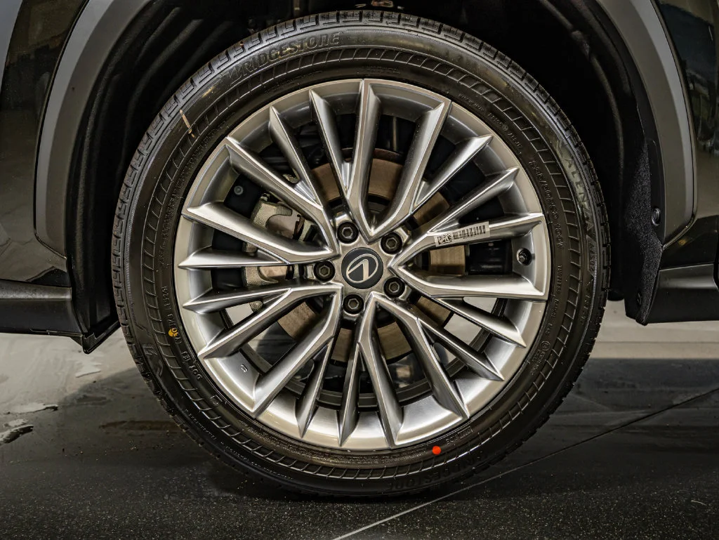 New 2026 Caviar Lexus PREMIUM image 13