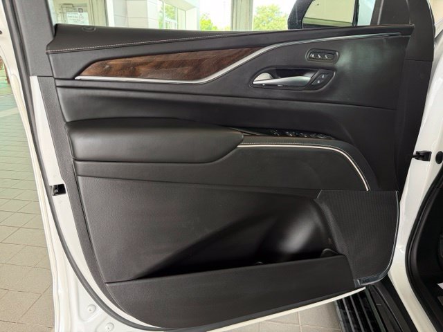 Used 2023 White Cadillac Premium Luxury Platinum image 19