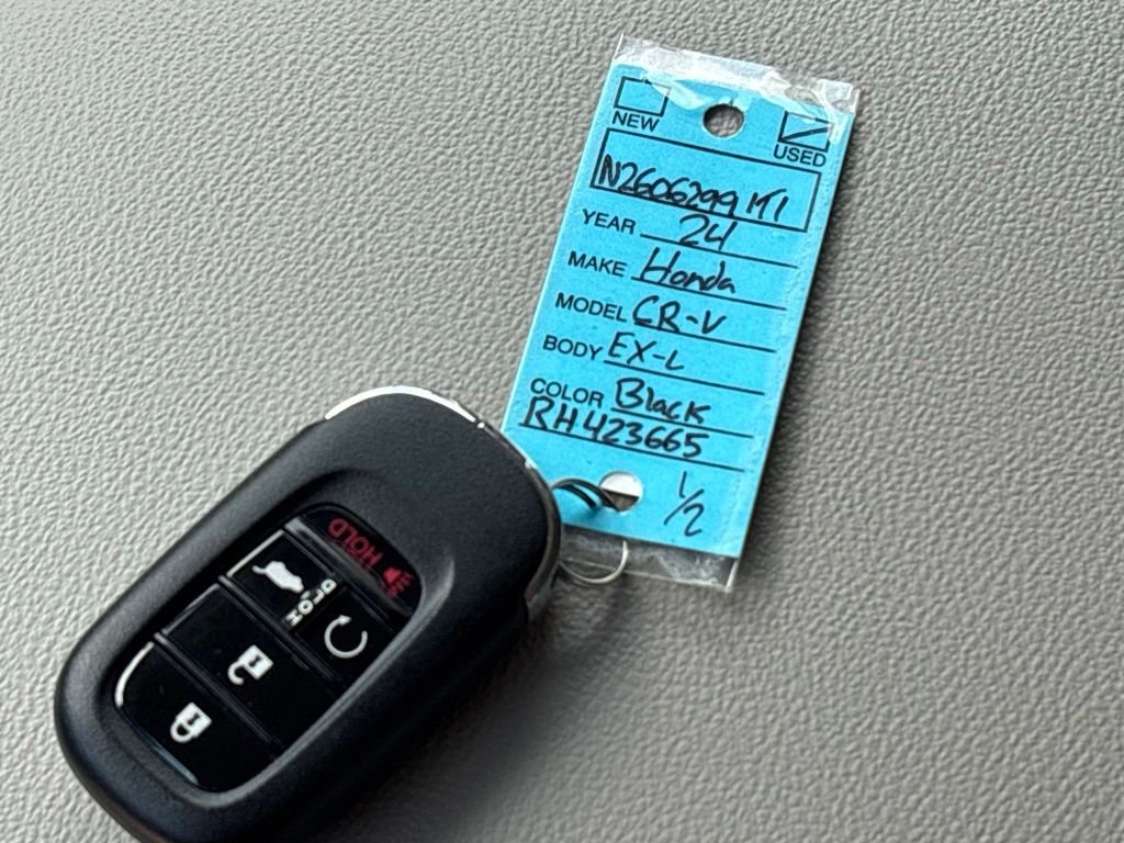 Used 2024  Honda EX-L image 36