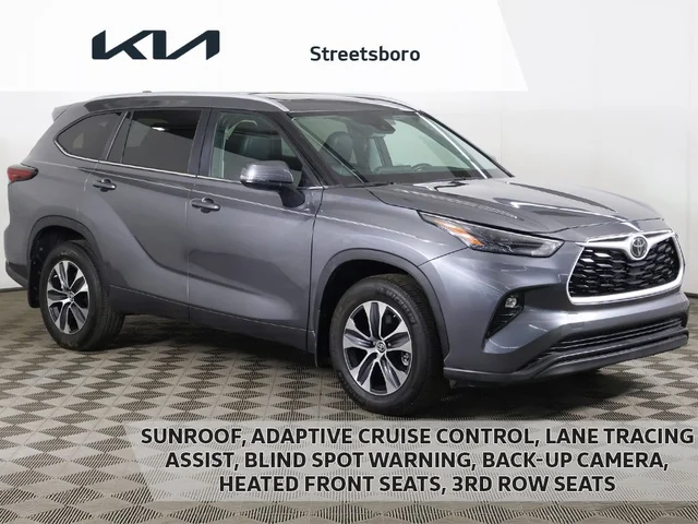 2024 Toyota Highlander XLE