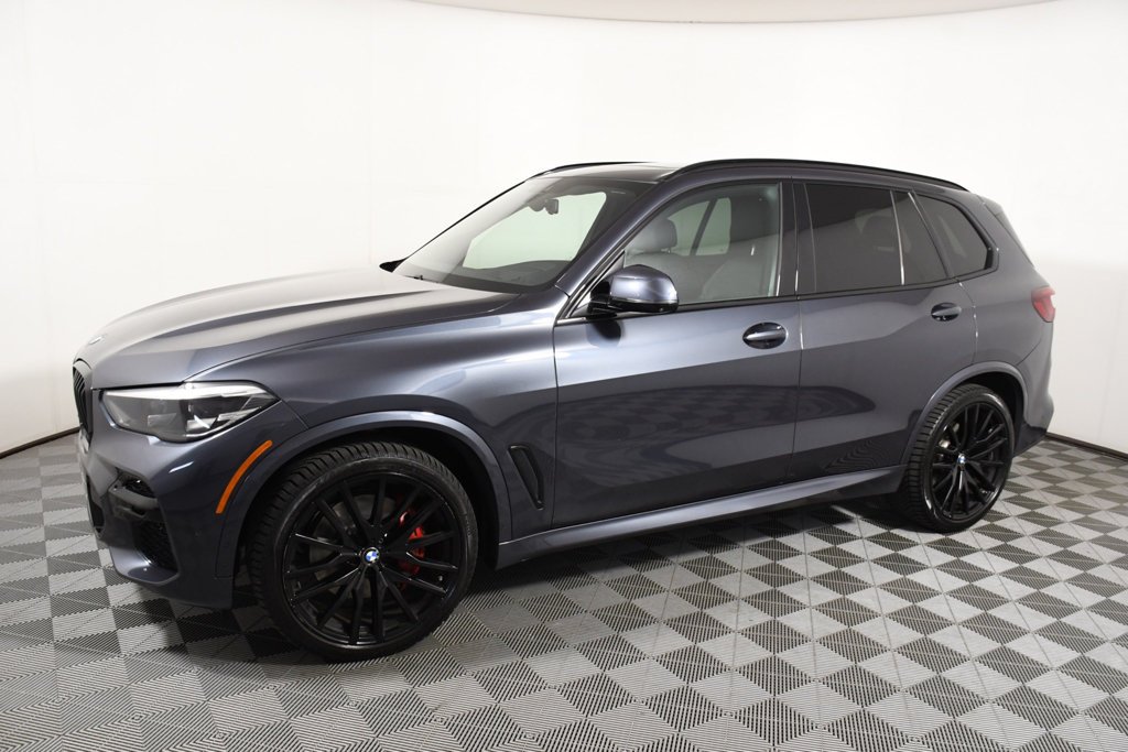 Used 2022 BMW X5 40i with VIN 5UXCR6C00N9K62202 for sale in Richfield, Minnesota