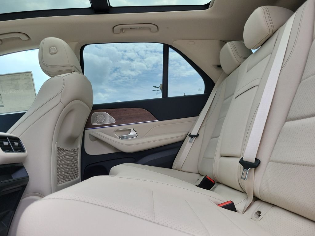 New 2026 Selenite Grey Metallic Mercedes-Benz GLE 450 image 11