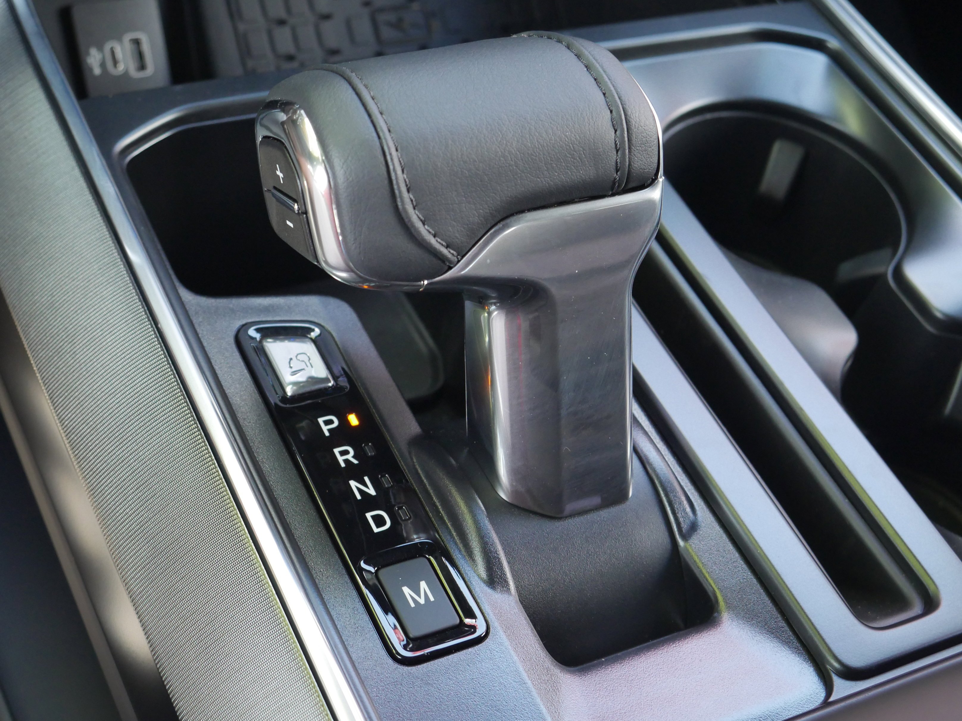 2026 Ford F-150 Platinum - Photo 18