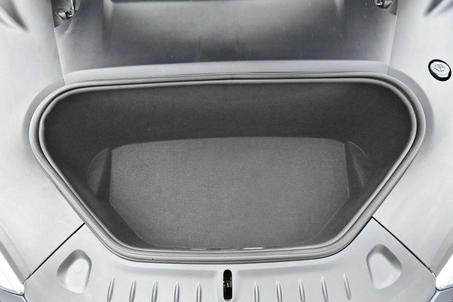 Used 2021 Midnight Silver Metallic Tesla Plaid image 31