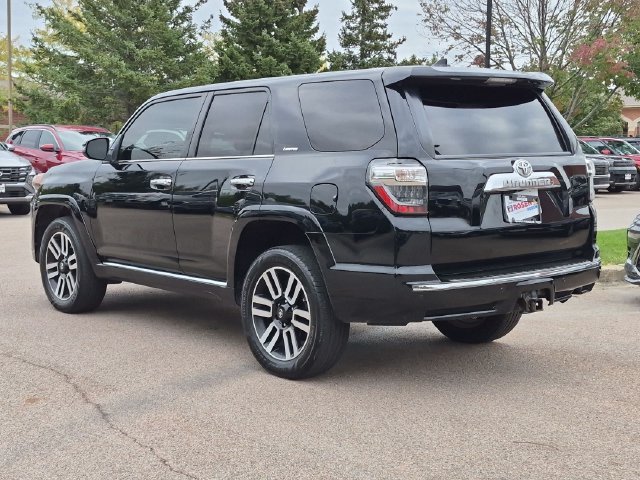 Used 2016  Toyota Limited image 5
