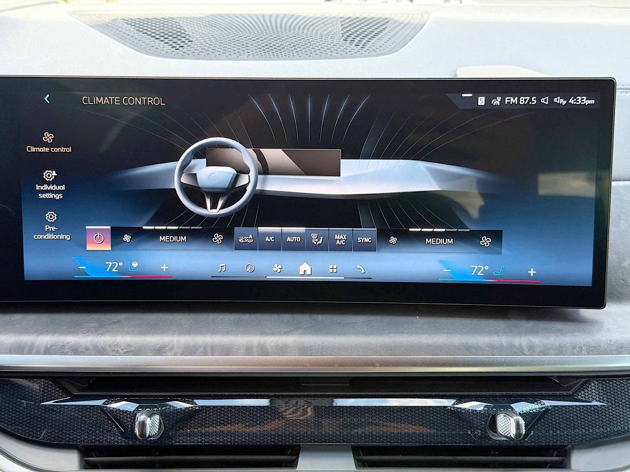 New 2026 Dravit Grey Metallic BMW xDrive40i image 35