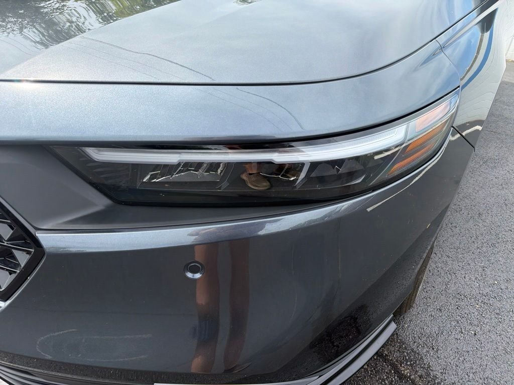 Certified Used 2025 Meteorite Gray Metallic Honda Touring image 9