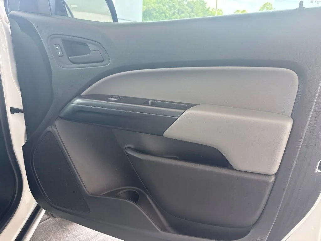 Used 2022 White Chevrolet Work Truck image 24