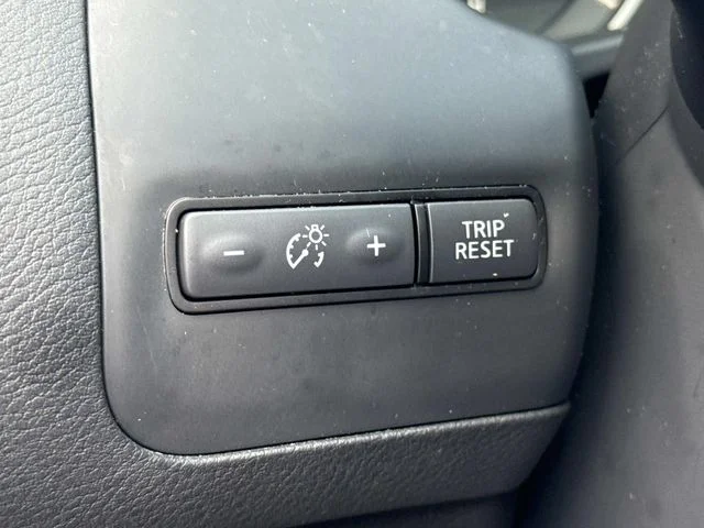 Used 2023 Blue INFINITI LUXE image 47